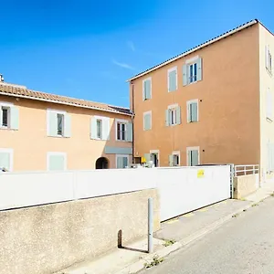 50m2 Intramuros-parking Privé Gratuit-netflix-arrivée Autonome!! 50m2-free Parking-netflix-self Check In , Aviñón Francia