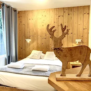 le-caribou-chamonix.hotels-rhonealpes.com/