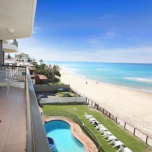 spindrift-on-the-beach-mermaid-beach.queenslandhotels.net/